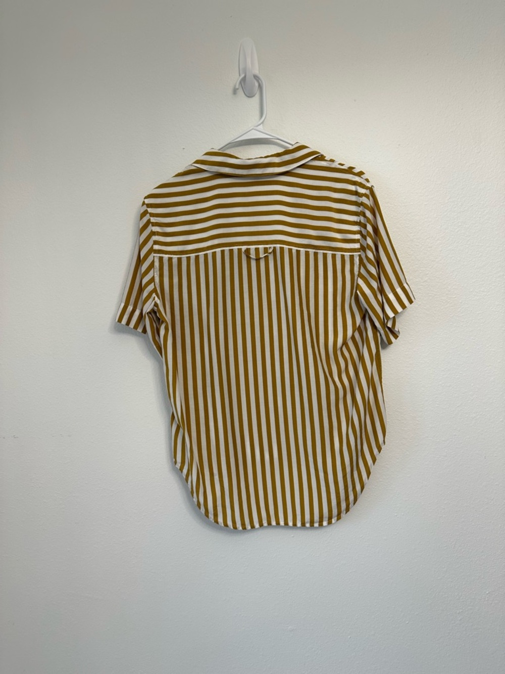 AYR Striped Button-Down Shirt in Mustard and White Size Small - Picture 5 of 8